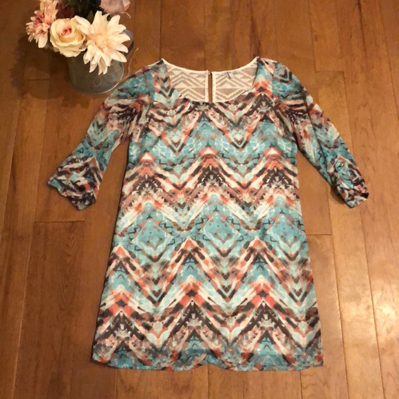 Charlotte Russe Dresses & Skirts - Charlotte Russe Small chevron dress
